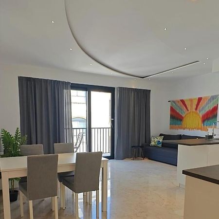 דירות Saint Julian's Luxury Garden View At Spinola Bay St Julians מראה חיצוני תמונה